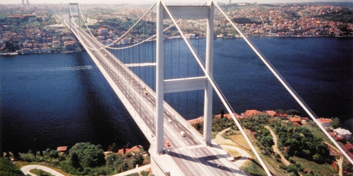 Ponte Stretto, Tucci (M5S): opera defunta, ma ancora stipendi da capogiro