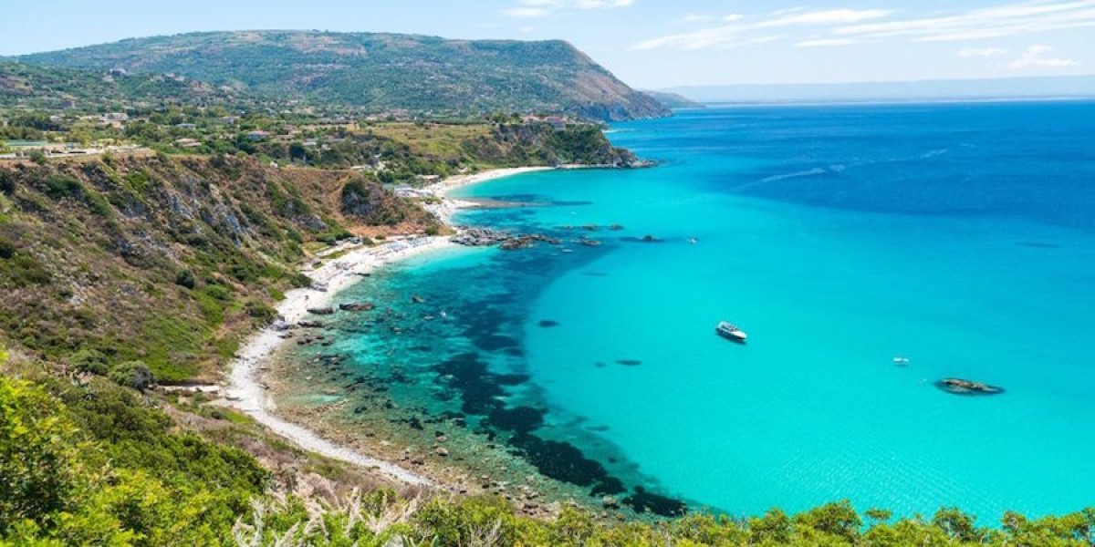 Costa degli Dei: guida al litorale più spettacolare della Calabria