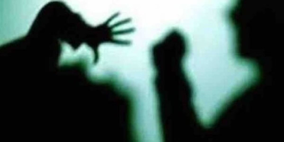 Crotone: uomo arrestato dalla Polizia per maltrattamenti e lesioni