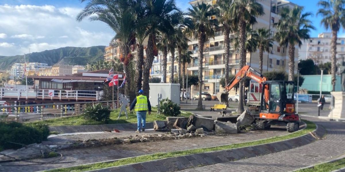 Crotone: al via i lavori di riqualificazione di Piazza Gramsci e del lungomare