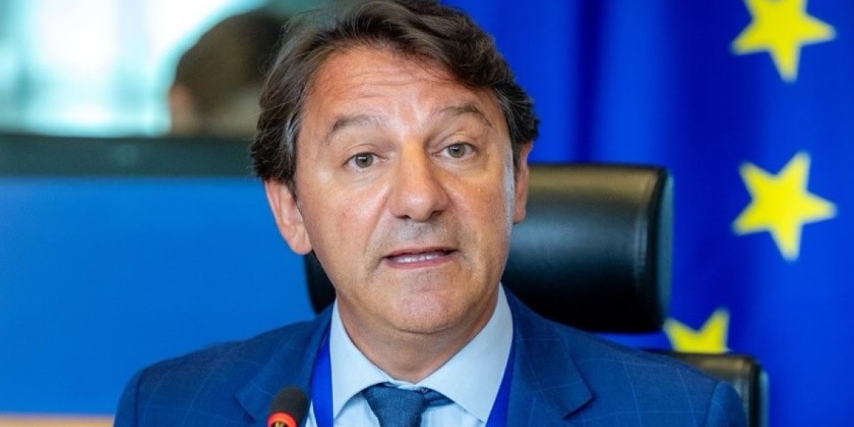 Tridico: migrazione sanitaria in crescita certifica il fallimento di Occhiuto